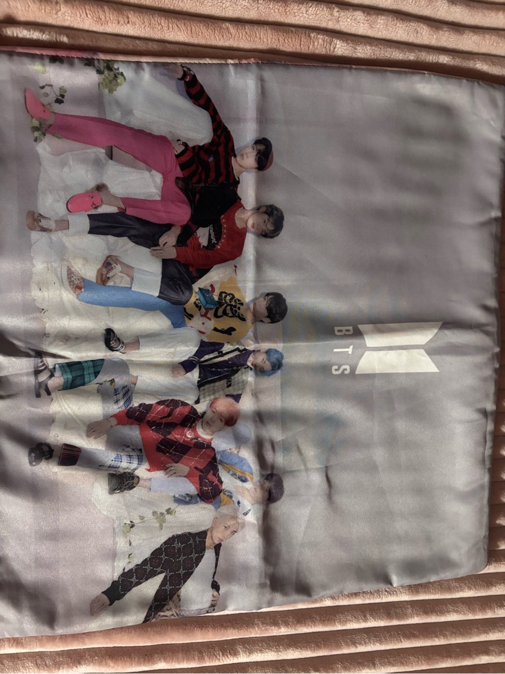 BTS pillowcase - Picture 4 of 4